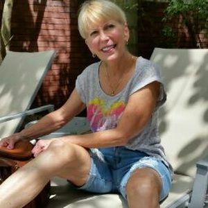 Meet your Posher, Pam